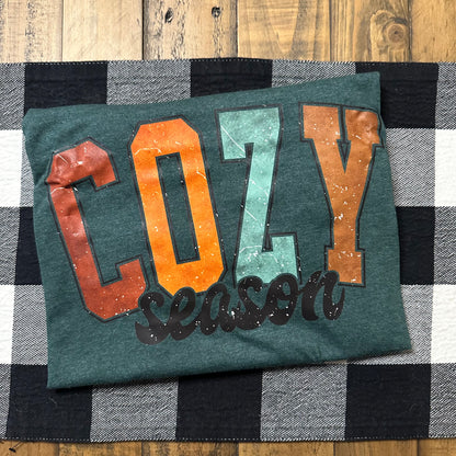 COZY SEASON // TEE